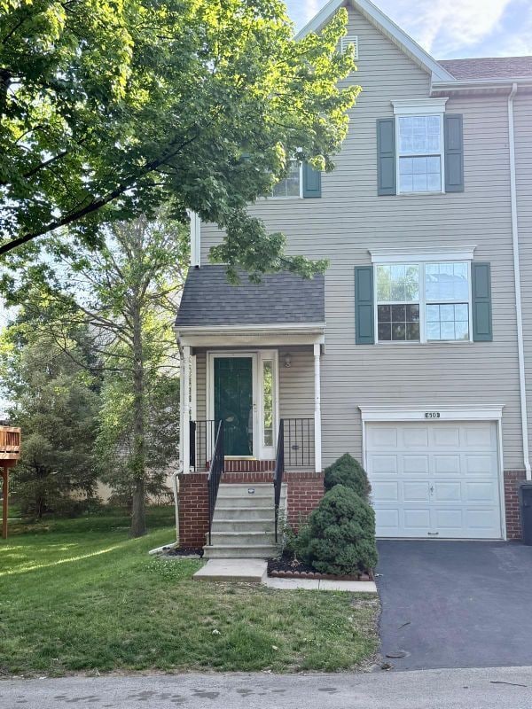 Building Photo - 610 Brentwood Ct