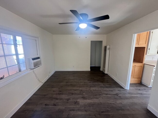 Photo - 406 Niles Ave
