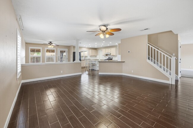 Photo - 37 Pinon Ct