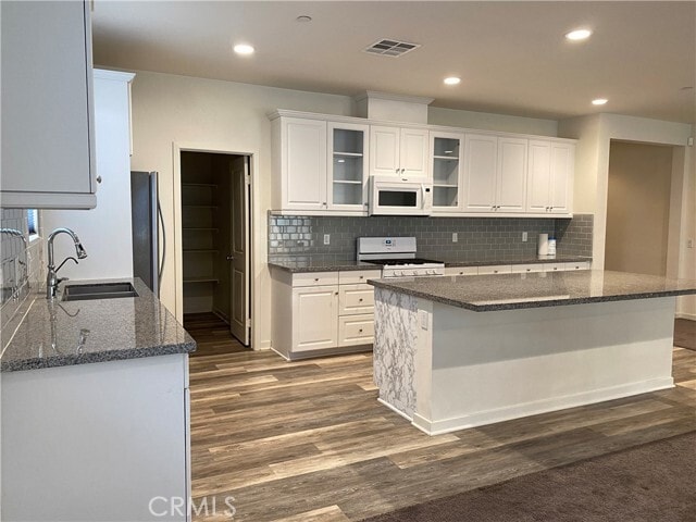 Photo - 4232 W Ivesbrook St