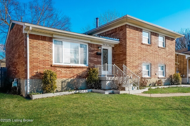 Photo - 4203 Quiet Way