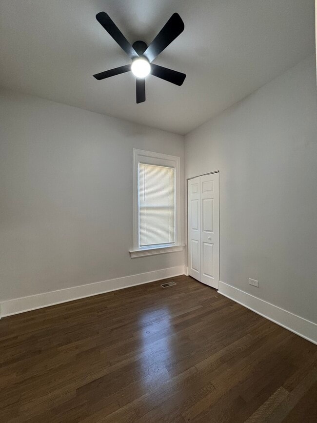 Photo - 11578 S Perry Ave