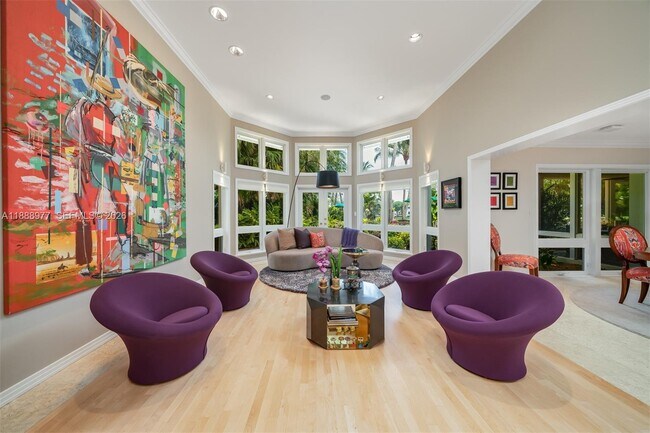 Photo - 8845 School House Rd