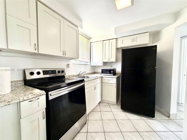 1701 NE Miami Gardens Dr