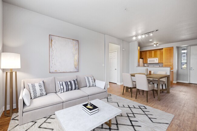 Theatre Square Apartments