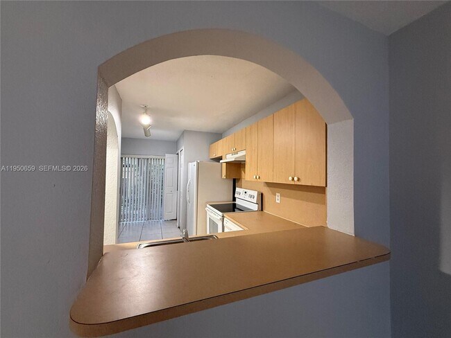 Photo - 2901 SE 13th Rd Unit 105-41