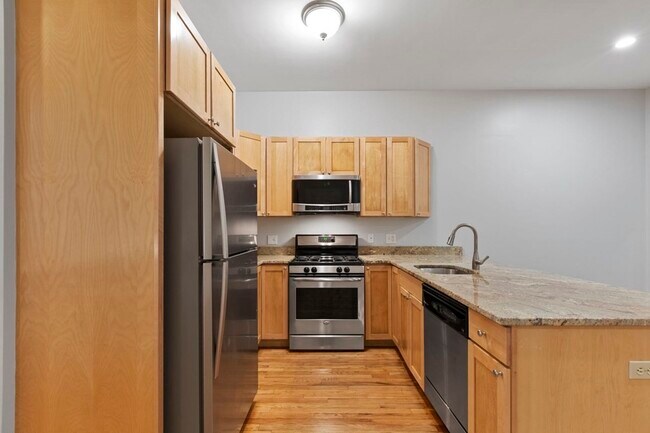 Photo - 871 Harrison Ave Unit 873