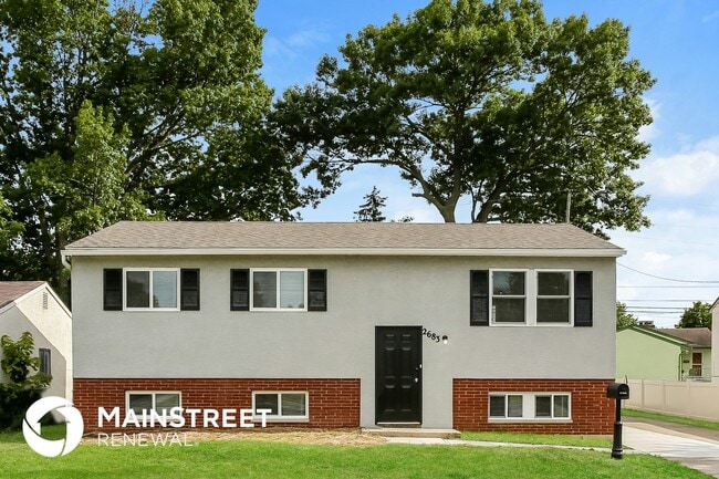 Photo - 2683 St Joseph Ave