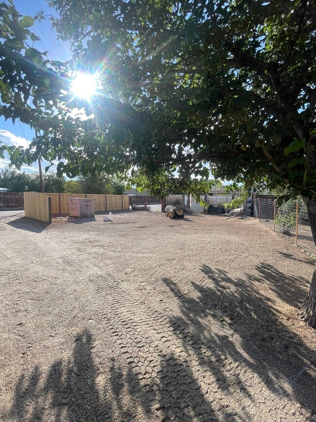 Photo - 488 Mountain Shadows Rd