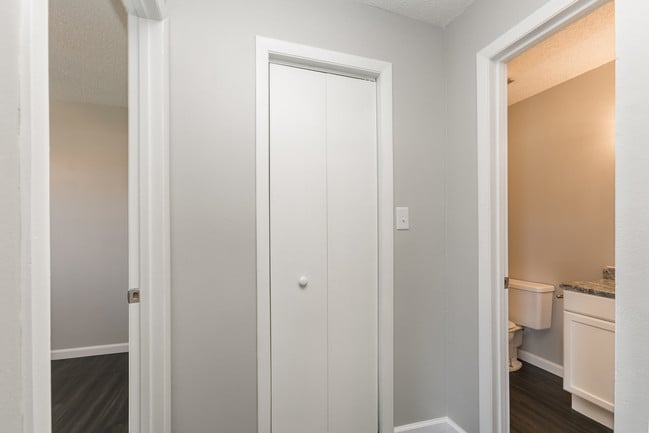 Eastview Apartments