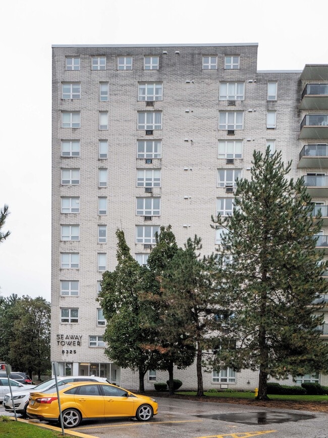 Building Photo - Seaway Tower