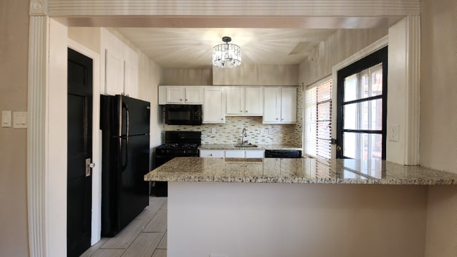 Photo - 6475 Nottingham Ave Unidad 2E