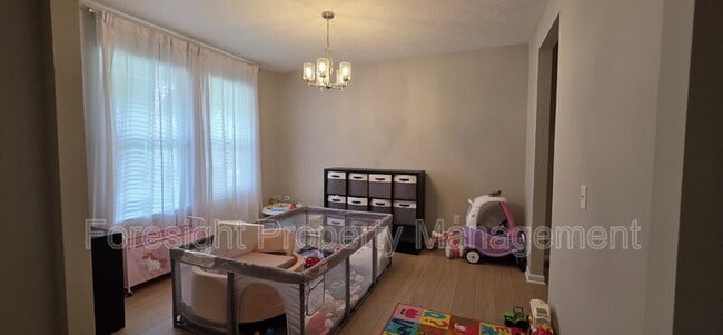 Photo - 653 Mill Stone Dr