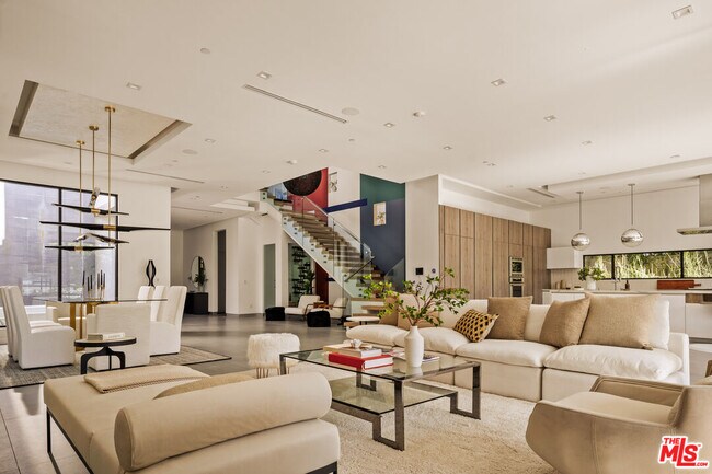 Photo - 4445 Camellia Ave