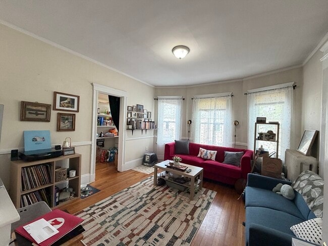Building Photo - 92 Wallingford Rd Unit 2