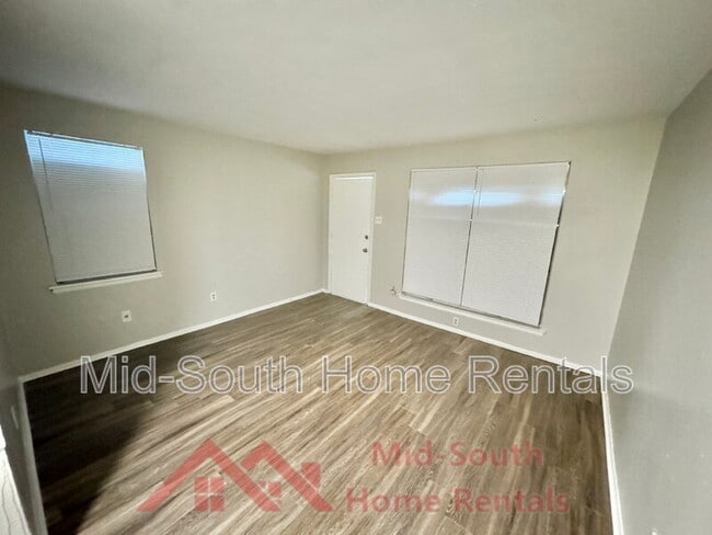3192 Coleman Ave