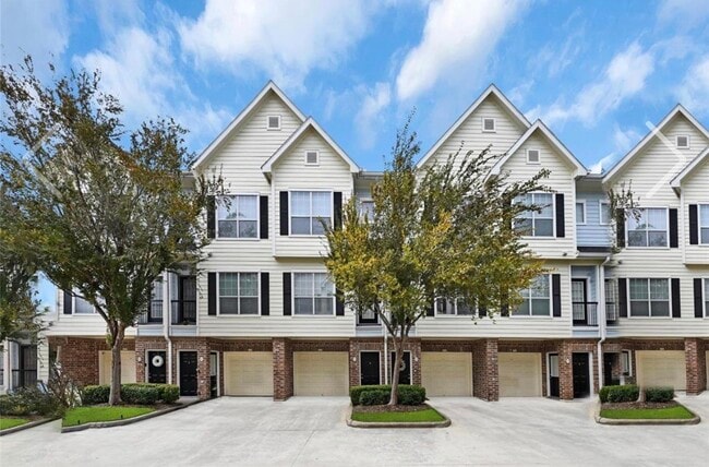 Building Photo - 9200 Westheimer Rd Unit 1112