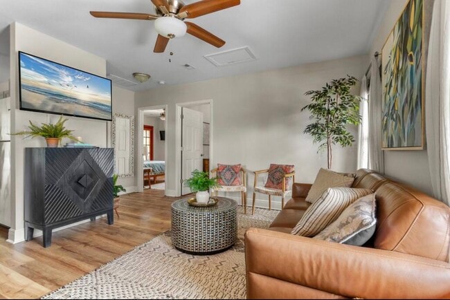 318 S K St Unit B