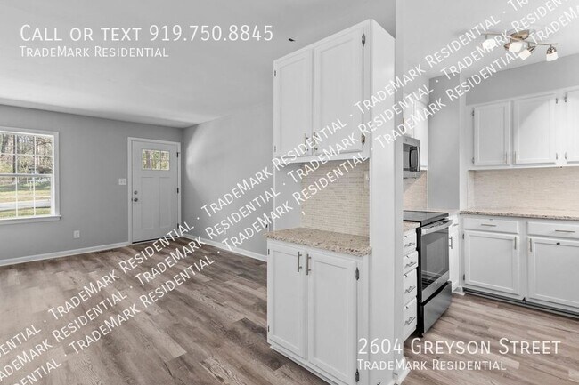 Photo - 2604 Greyson St