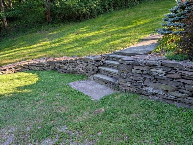 Photo - 378 Bell Hill Rd