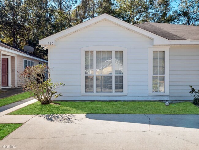 Photo - 3 br, 1 bath Duplex - 283 Wilson Green Bou...