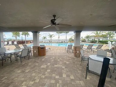 Photo - 324 Spg Hl Lk Lp