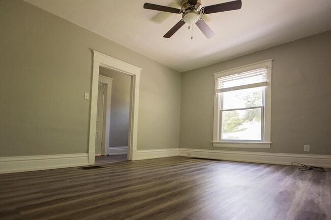 Photo - 37 Woodward Ave