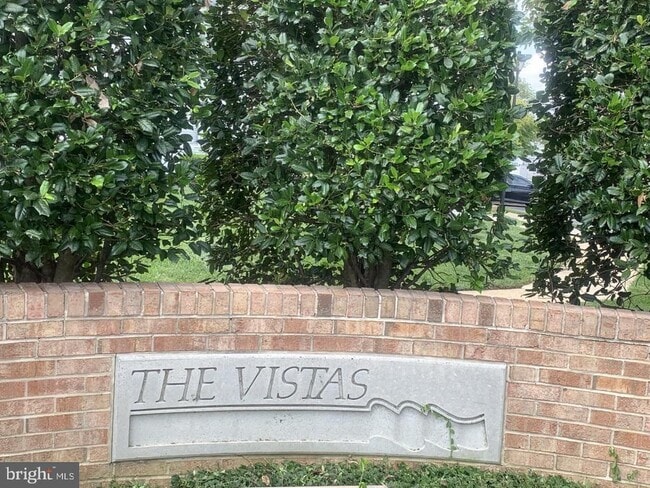 Building Photo - 14044 Vista Dr Unit 116 Rental