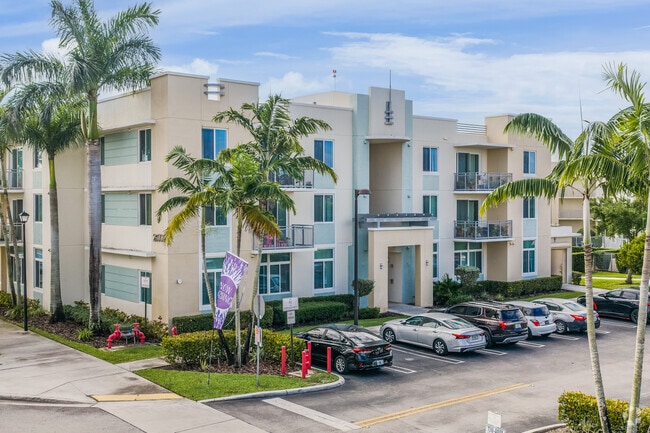 Photo - Circle Creek Apartments