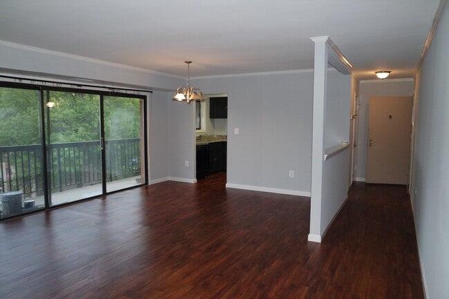 Photo - 3240 S 28th St Unit 302