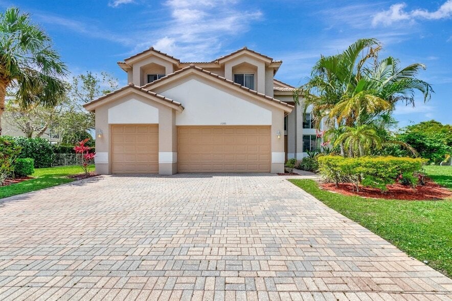 Photo - 11286 Regatta Ln