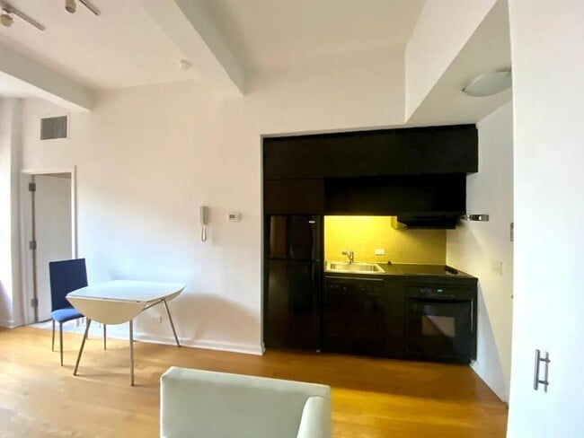 Photo - 56 Pine St Unit 15G