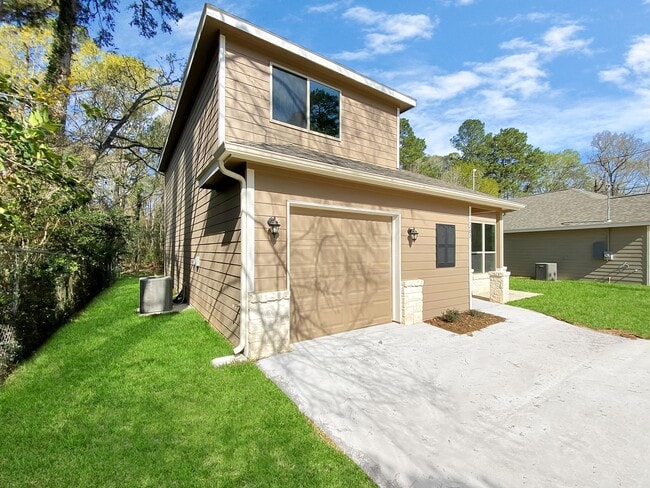 Photo - 1202 St Lawrence River Rd