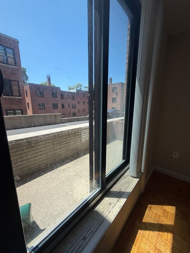 Photo - 2bed in Brighton now available