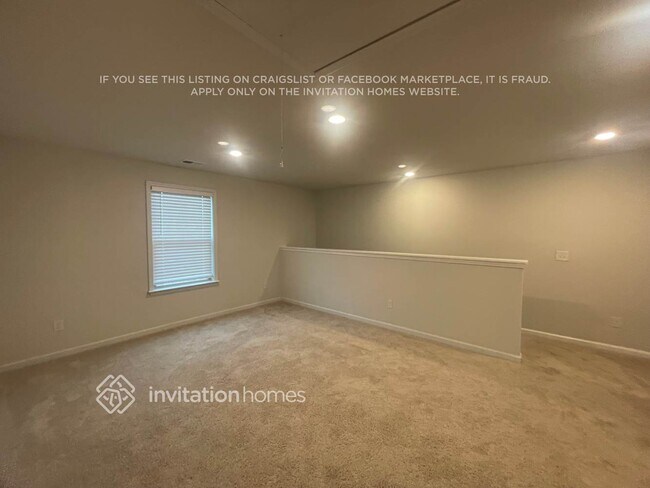 Photo - 420 Leyland Crossing