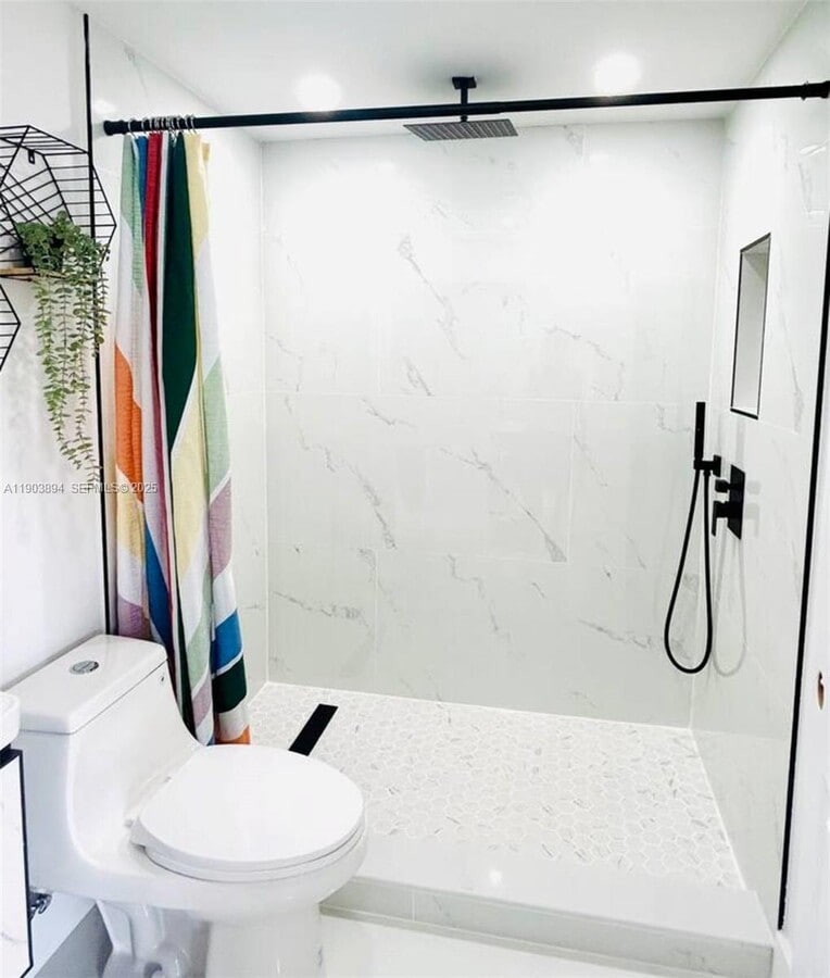 Photo - 2612 SW 12th St Unit Side Studio