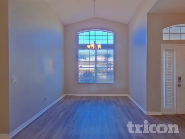 347 Golf Course Pkwy