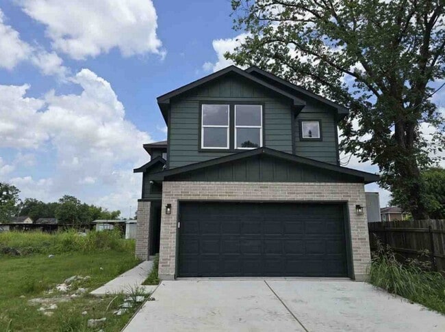 Building Photo - 15565 Kurt Dr Rental