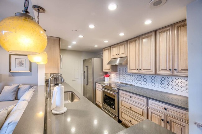 Photo - 1530 Key Blvd