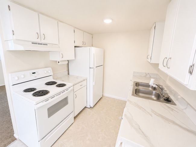 Photo - Fortney 4 plex Unit 345
