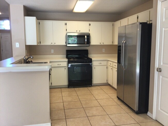 Photo - 2016 Cattleman Dr