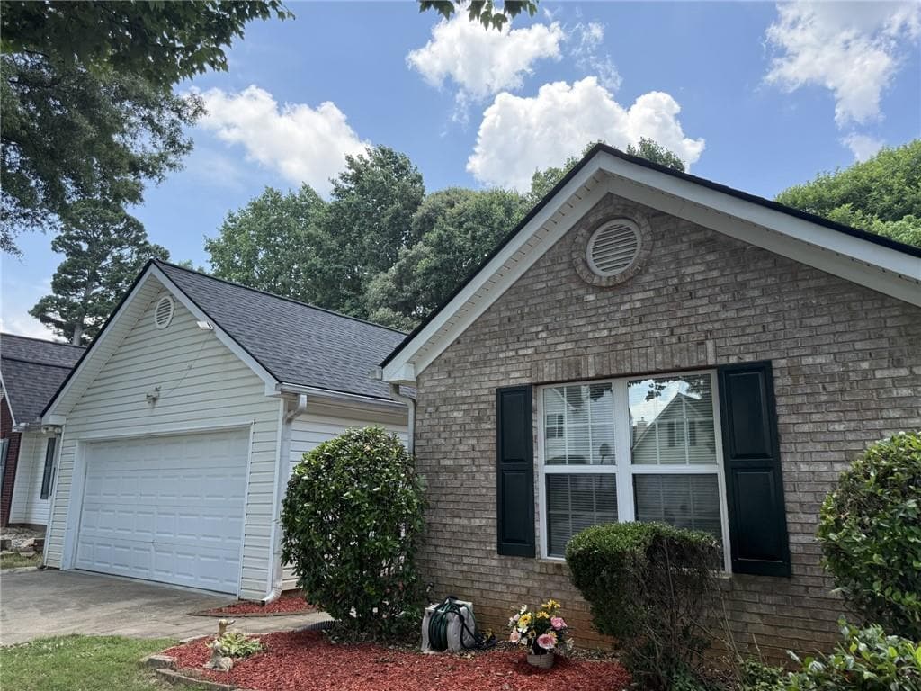 Photo - 970 Meadow Walk Ave