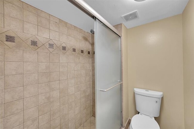 Photo - 350 Racquet Club Rd Unit 103