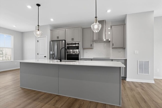 Photo - 2861 Beacon Cove