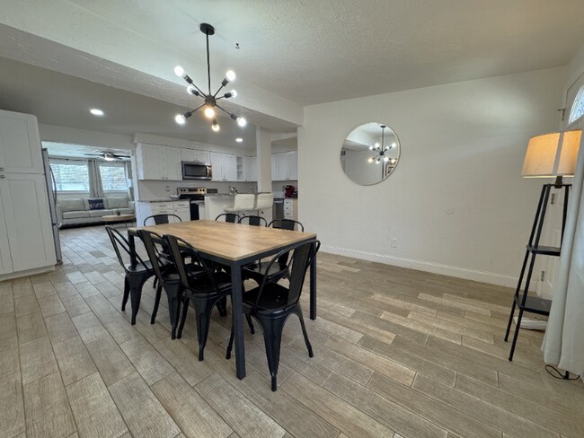 Photo - 10996 106th Ave N