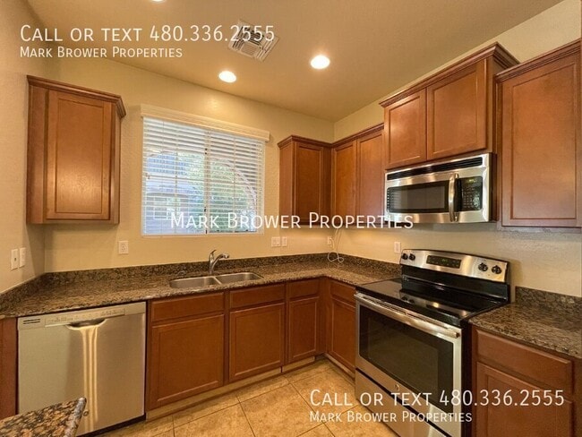 Photo - 4729 E Waterman St