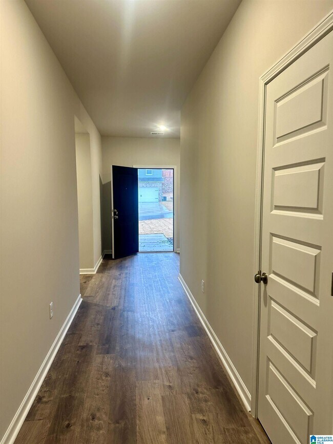 Photo - 1015 Brookhaven Ln