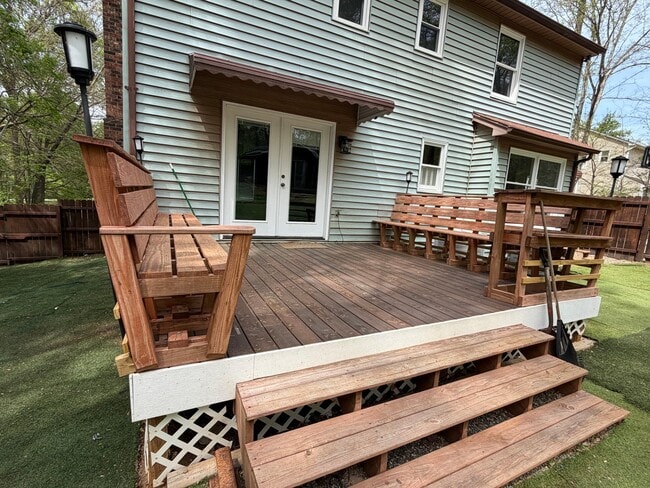 Photo - 3246 Woodside Ave