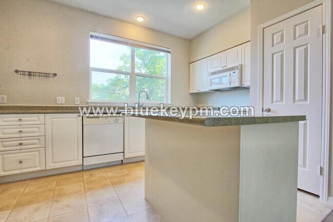Photo - 3 Bed,2 Bath Townhome By the Columbia River in Northwynd Community
