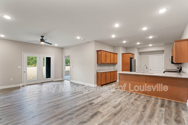 Photo - Adelyn Apartments